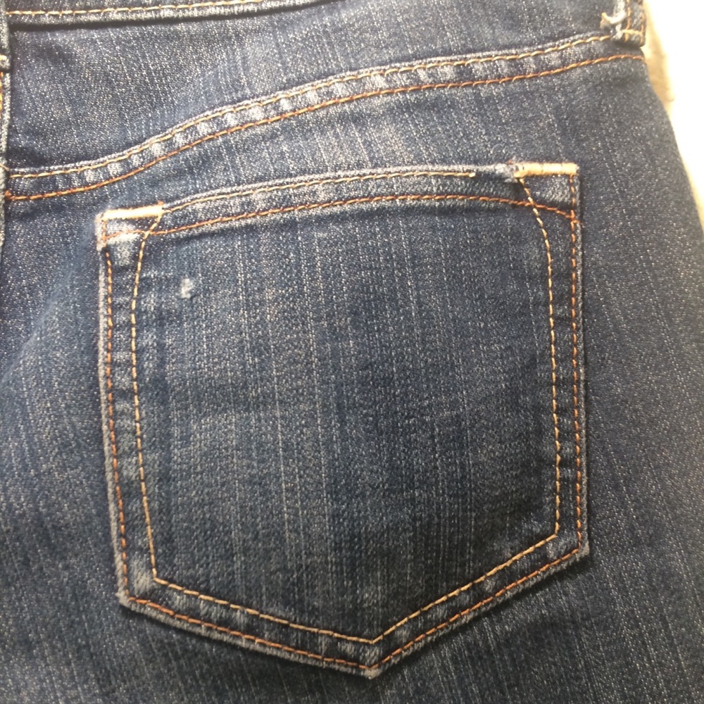 size 1 Diva women’s navy denim shorts(076) - Picture 2 of 5
